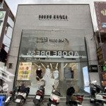 Cho thuê nhà mặt phố trần duy hưng, cầu giấy với diện tích: 75m2, mặt tiền: 7m
