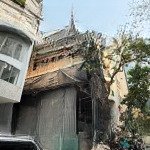 Bán tòa văn phòng 8 tầng, lô góc, mặt phố vương thừa vũ 65m, mt 4.6m, giá 40.8 tỷ