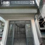 Nhà quận 6, hẻm 4m, cách mt chỉ 30m, chủ gửi 4 tỷ 150 thương lượng. lh 0906435138 chốt ngay kẻo lỡ