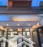 Chính chủ cần tiền bán nhanh nhà 2tỷ590/60m2, đ. trần phú -phường 8 -quận 5, đang cho thuê 12 triệu