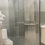 Cô chú dưới vũng tàu gửi bán dùm căn hộ bên safira khang điền q9, có sổ hồng