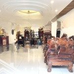 Bán nhà góc 2 mặt tiền lam sơn, bình thạnh dt 18m x 12m tiện xd mới hầm 10 tầng giá 33 tỷ