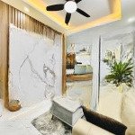Hoàng mai - 32m - 3 ngủ - ngõ thông - lô góc - kinh doanh