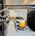 Bán nhà phân lô ô tô ngủ trong nhà mặt tiền quyền lực 6,4m quá hiếm