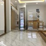 Siêu phẩm mễ trì nam từ liêm 6 tầng thang máy thông sàn, lô góc 2 thoáng, ngõ thông ô tô- hơn 11 tỷ