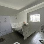 Tìm nữ share 1 phòng master trong căn hộ 3 pn 120m2 chung cư thanh niên - full nội thất - 7tr/tháng
