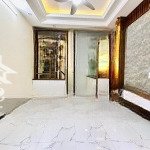 Khu vực siêu tiện ích - nhà xây mới - trung tâm đống đa vành đai 2- thang máy - nhà gần phố