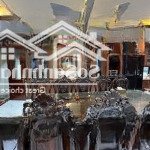 Bán nhà phố lạc long quân, 50m2, 6 tầng, mặt tiền 4m, giá 11.5 tỷ. ô tô 7 chỗ qua nhà.