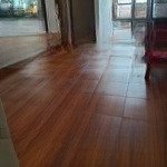 Bán gấp căn góc chung cư cao cấp 536 minh khai, 2pn, 2wc, có ban công, phòng nào cũng sáng