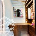 Siêu hiếm quận hai bà trưng - ngõ ô tô - thông hai đầu - vị trí siêu đắc địa - kinh doanh - giá tốt