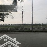 Bán nhà mặt tiền đường phúc lợi dt 80,6m2 mt 5,02m giá: 21 tỷ