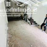Trần quý cáp - đống đa - phân lô,ô tô vào nhà - 52m - 16 tỷ