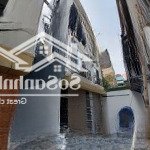Bán 4 căn diện tích 30 -36m lô góc 5 tầng ngay ngã tư thạch bàn - cổ linh giá từ 5,7 tỷ