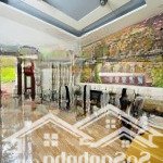 Bán nhà mặt tiền tăng nhơn phú ngã 4 thủ đức 85m2 3 tầng hoàn công chỉ 11,x tỉ.