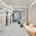Bán nhà đẹp trần thị trọng-p15-tân bình-hẻm xe hơi-3 tầng-4x10-giá 6.15tỷ tl
