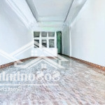 Hiếm - duy nhất căn nhà hxh - 65m2 - kdc dân trí cao - ngang 4 dài 15.5 - chỉ nhỉnh 5 tỷ (nhỏ)