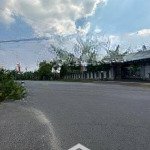 Em còn 2 lô đất cần bán 1 miếng nền 1 miếng sào ở phú giáo bình dương giá chỉ 6xxtr 1000m2 250m2