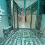 Nhà cần bán 820tr ngay chợ mỹ hạnh nam chính chủ