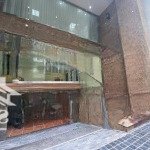 Bán gấp toà văn phòng dt 385m2 x 9 tầng mặt phố giải phóng, giá 130 tỷ