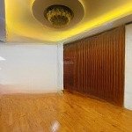 Bán nhà nguyễn trãi 36m2, 5 tầng, ô tô đỗ cách nhà 15m, vị trí đẹp, dân trí cao. giá 6.4 tỷ