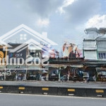Mặt tiền siêu vip dt 10 x 32m nhà đang cho thuê 70tr/1 th