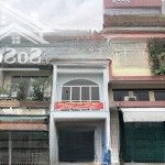 Cho thuê nhà nguyên căn mặt tiền quận 6