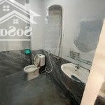Nhà thuê mt bà điểm gần chợ cây me hóc môn 4x30m 1 lầu