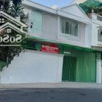 Chính chủ cho thuê nguyên căn nhà mặt tiền đường mới mở 2 chiều thông bạch đằng