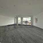 Nhà 2 tầng mới xây mặt tiền tôn đức thắng dtsd 240m2