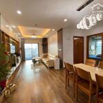 Bán căn hộ chung cư ngoại giao đoàn – 93m2 ( 3pn – giá 7,6 tỷ) và 185m2 ( 4pn – giá 15 tỷ)