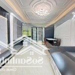 Nhà mới - thang máy- cạnh hồ phương mai, 45m2, 6 tầng, tặng nội thất, chỉ 9.8 tỷ.