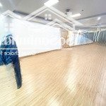 Cho thuê văn phòng chuyên nghiệp phố mễ trì hạ - phạm hùng 80m2 giá 11tr/tháng, lh 0332017470