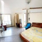 Chdv full nội thất trong chung cư gần đh mở, rmit, tôn đức thắng, tdtt