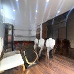 ô tô vào, thang máy. bán nhà phố phùng chí kiên cầu giấy dt44m2 6tầng 3,9m mặt tiền, nhà mới xây