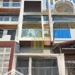 Nhà phố mới xây hiện đại - thang máy giá 45 triệu