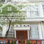 - chính chủ cho thuê mặt tiền đường 68a đồng nai phường 15 quận 10