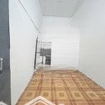 Phòng rộng ở được 3 người đường đoàn thị điểm- dĩ an cửa vân tay gần phạm văn đồng