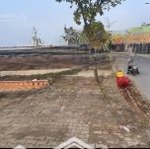 Chủ cần bán gấp 1 lô đất mặt tiền, tp tân an long an diện tích 5x30m2/150m2 giá 580 triệu. shr