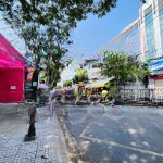 Nhà mặt tiền có 1 không 2 - giá đầu tư lời ngay - khu vực kd sầm uất - đường thông tứ hướng