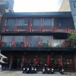 Cho thuê nhà mặt phố tràng tiền dt 200m2x2 tầng ngay đầu hồ gươm kinh doanh mọi mô hình đều hợp