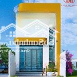 Chủ nhà cần bán căn nhà đang xây mới ngộp!tp thủ dầu