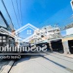 Nhà siêu đẹp 2 mặt tiền xe hơi quay đầu- ngay chợ thủ đức - ko lộ giới - 1t2l nội thất xịn, ở ngay