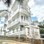 Hàng hiếm tại lý nam đế, 6,6 tỷ, 400m2, nhà mặt phố 3 tầng, 7pn, 6wc