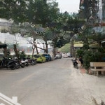 Gia đình bán nhà phân lô 4t phố nhuệ giang, dt 43m2, ô tô tránh, kinh doanh vp. giá bán: 10.8 tỷ