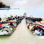 Hoàng quốc việt- cầu giấy toà văn phòng lô góc - 9 tầng - thang máy - ô tô tránh - vỉa hè - kinh