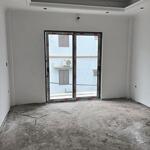 Nhà mới ngõ thông.tư đình 30m2,6 tầng, mặt tiền 4.5m, 5.8 tỷ long biên.