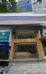 Cho thuê nhà vip nhất khu hoàng cầu ôtô tải ra vào đỗ cửa 70m x 7tầng thang máy ốp kính làm vp,spa