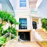 Bán toà nhà mặt tiền lê đại hành, quận 11. 9.6 x 16m - 5 tầng tm - hđt 120 triệu - giá 40 tỷ