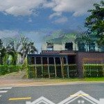 Cần bán biệt thự đơn lập 225m2 (15*15m) view kênh đào thơ mộng waterpoint