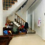 Bán nhà 2 tầng trần khánh dư 3 pn có phòng ngủ dưới cho người già, đường ô tô đậu đỗ